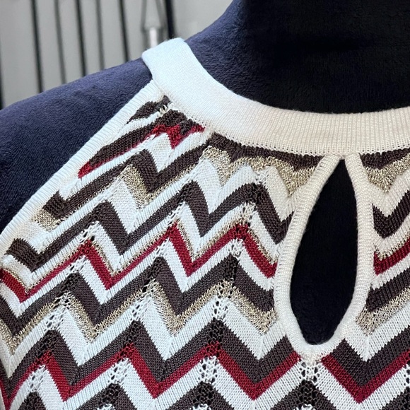 WHBM Top - Picture 3 of 3